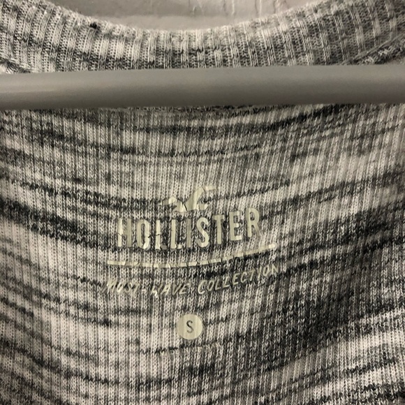 Heather Gray Lace Up Tank - Picture 3 of 3